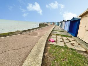 Beach Hut - click for photo gallery